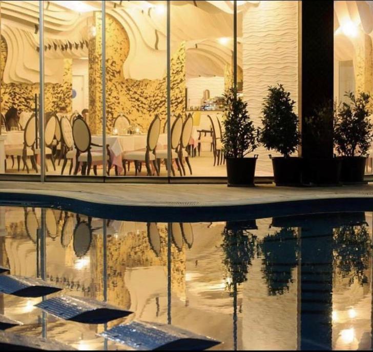 White Tower Apartment Mamaia