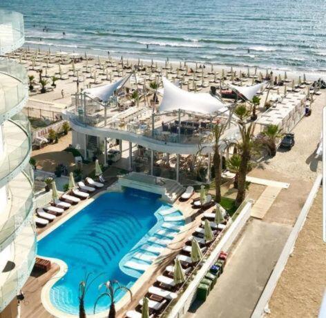 White Tower Mamaia