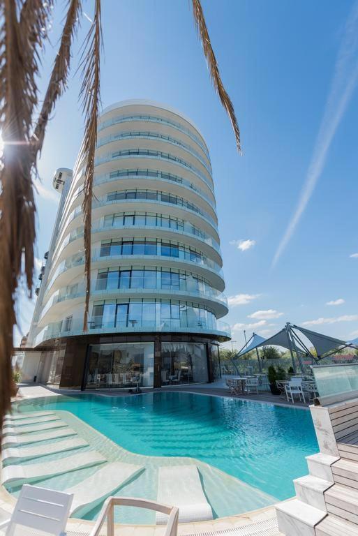 White Tower Apartment Mamaia